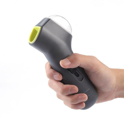Paws and Claws pet treat launcher – product photo 4
